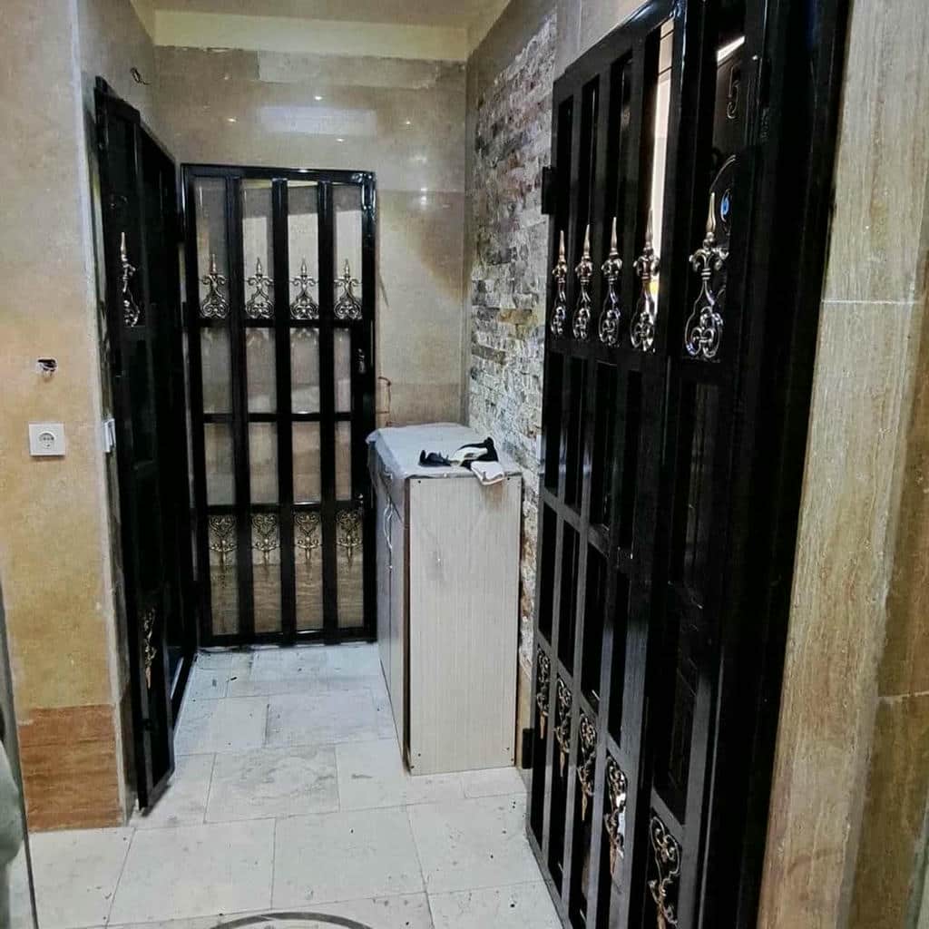 ساخت حفاظ درب ضد سرقت فلزی برای واحد مسکونی