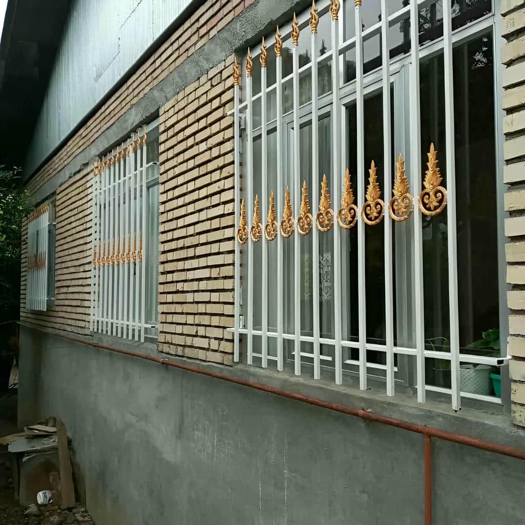 سفارش نرده پنجره فلزی شاسی دار برای نمای ساختمان