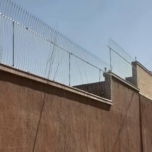 9 طرح حفاظ سرنیزه ای دیوار حیاط