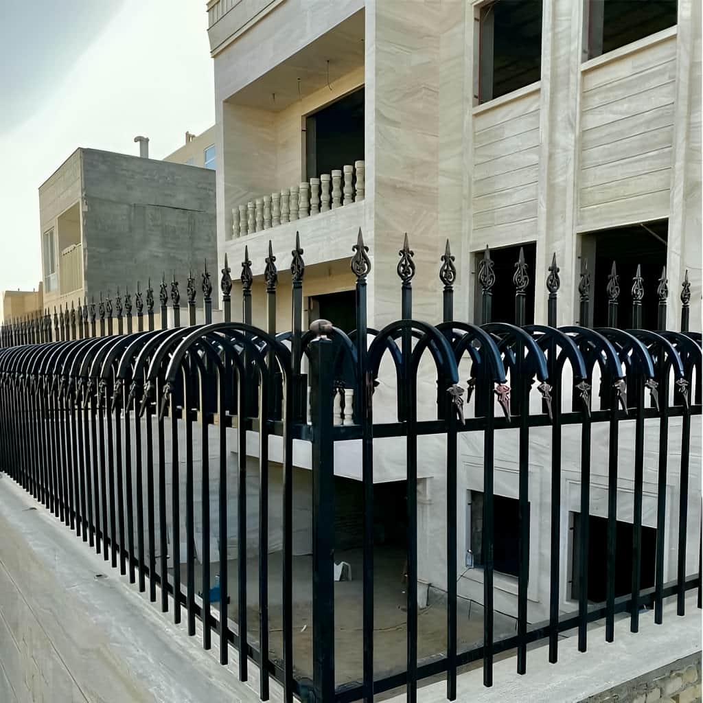 خرید نرده حفاظ دیوار ساده برای ساختمان