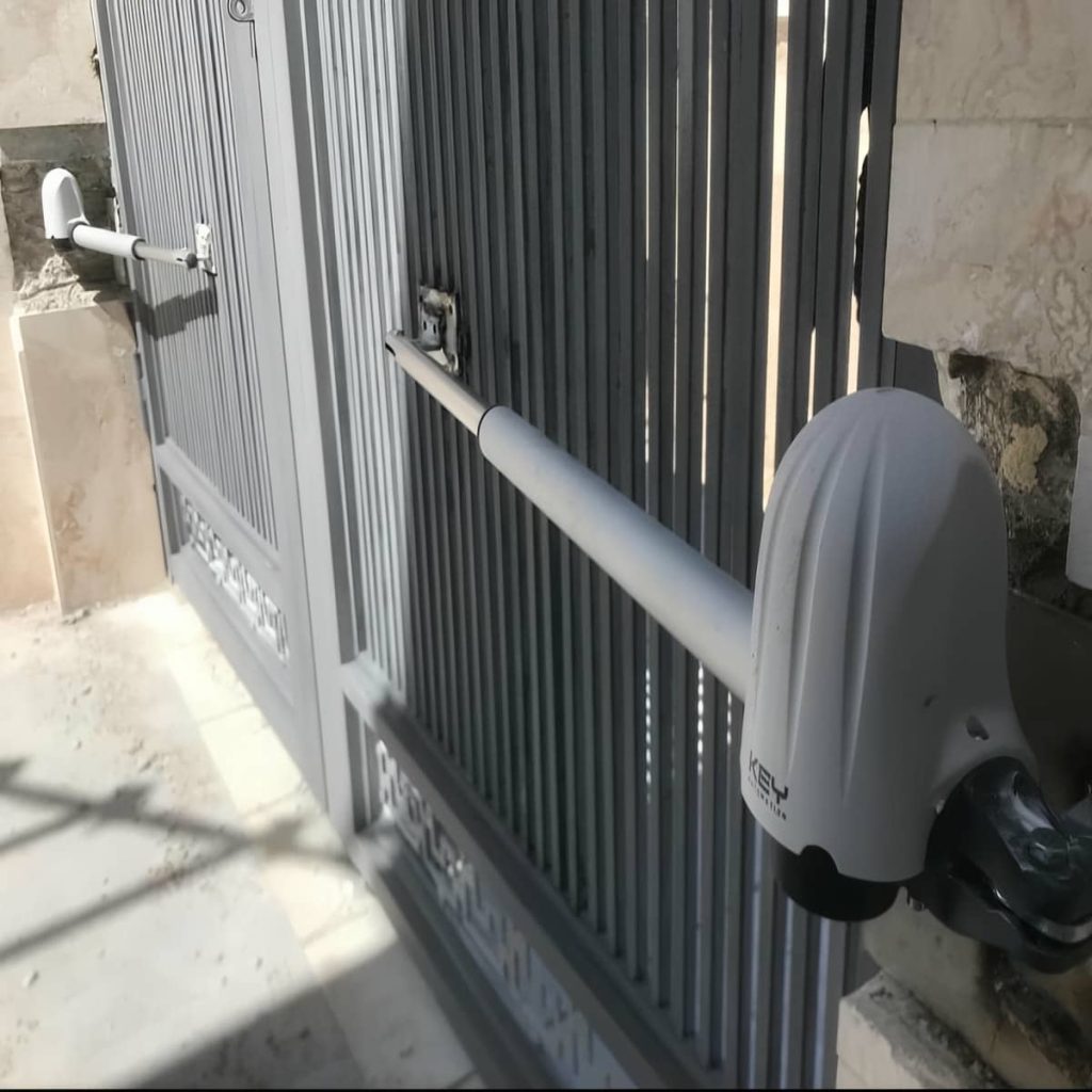 فتوسل ایمنی جک پارکینگ با سنسور مادون قرمز