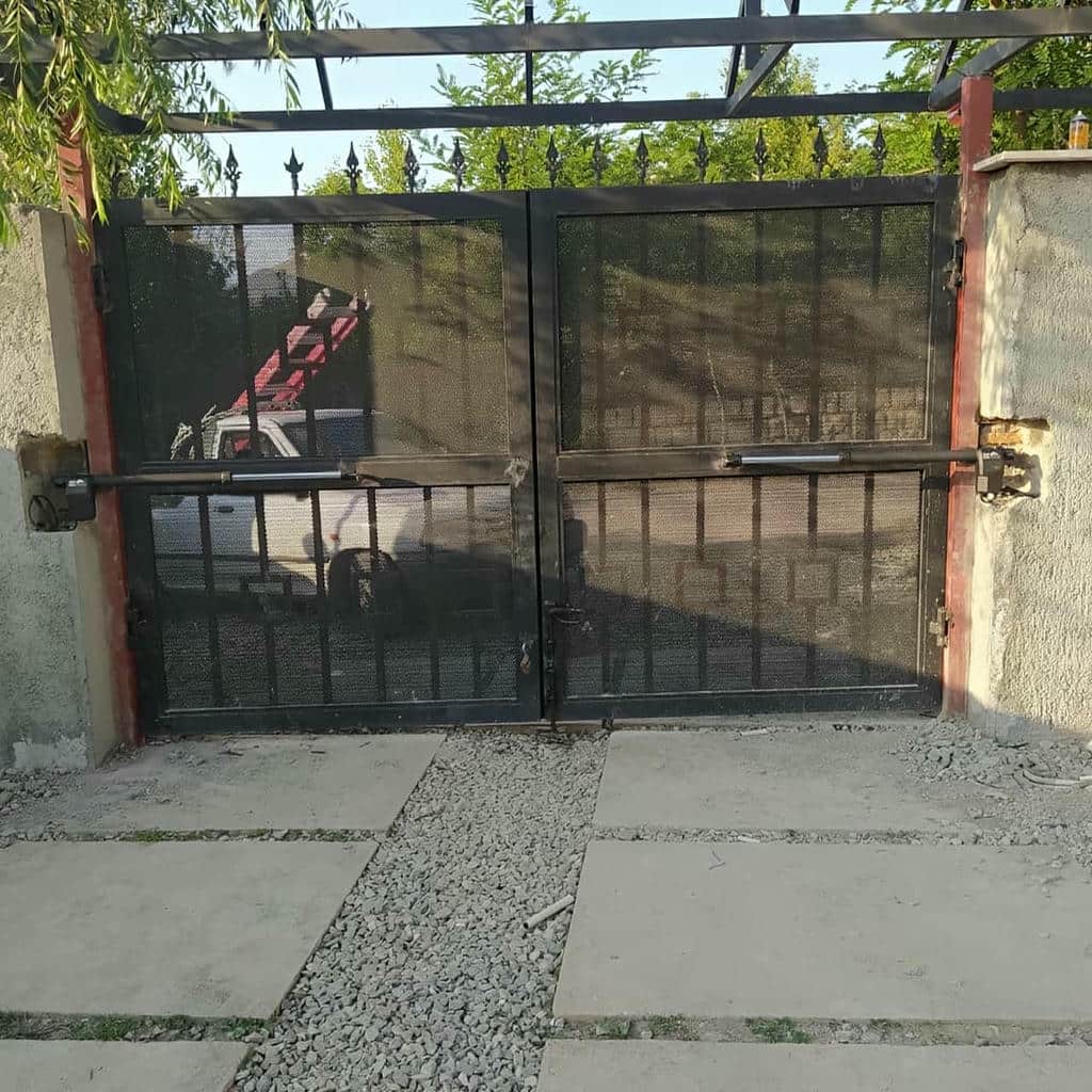 جک هیدرولیک صنعتی درب پارکینگ با چشمی