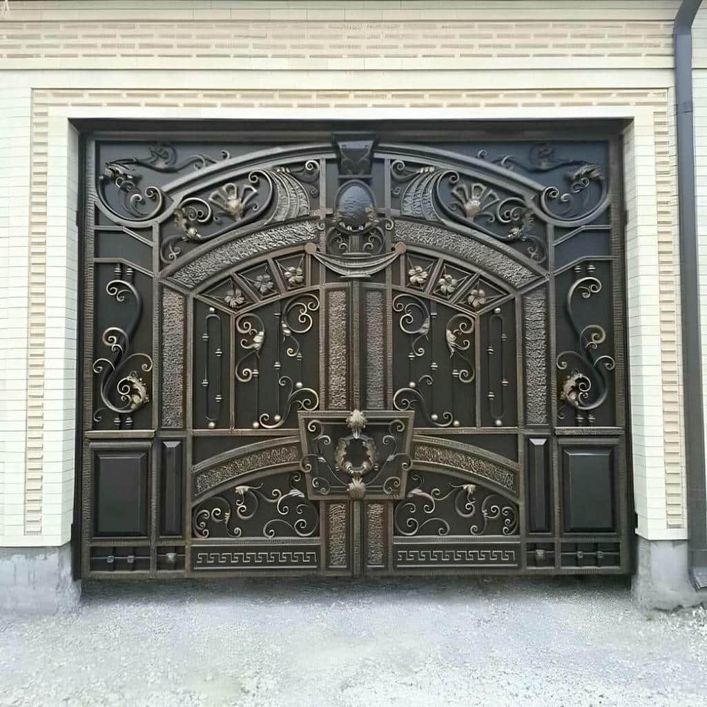 درب آهنی ریلی پارکینگ با قاب برجسته و رنگ مات