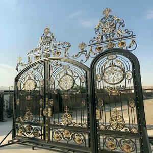 درب حیاط CNC پنل مشبک با ورق فلزی و رنگ مشکی
