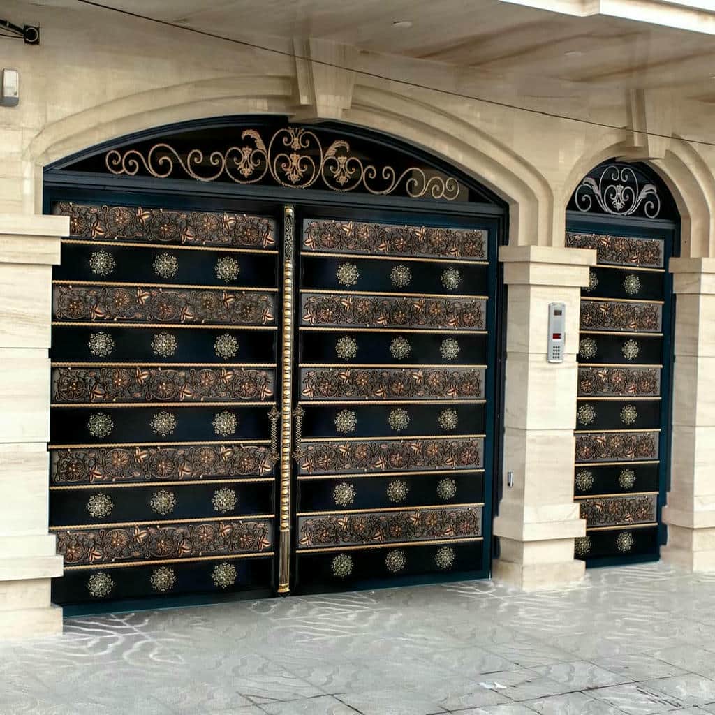 درب لاکچری فلزی نمای ویلا با پوشش ضدزنگ