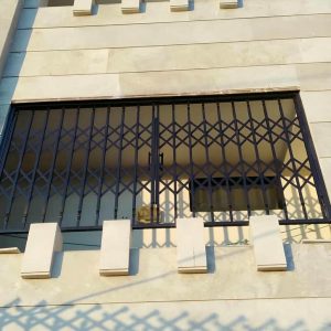 8 مدل حفاظ پنجره فرفورژه گل نرده