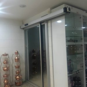 6 نمونه درب اتوماتیک شیشه ای تک لنگه لولایی