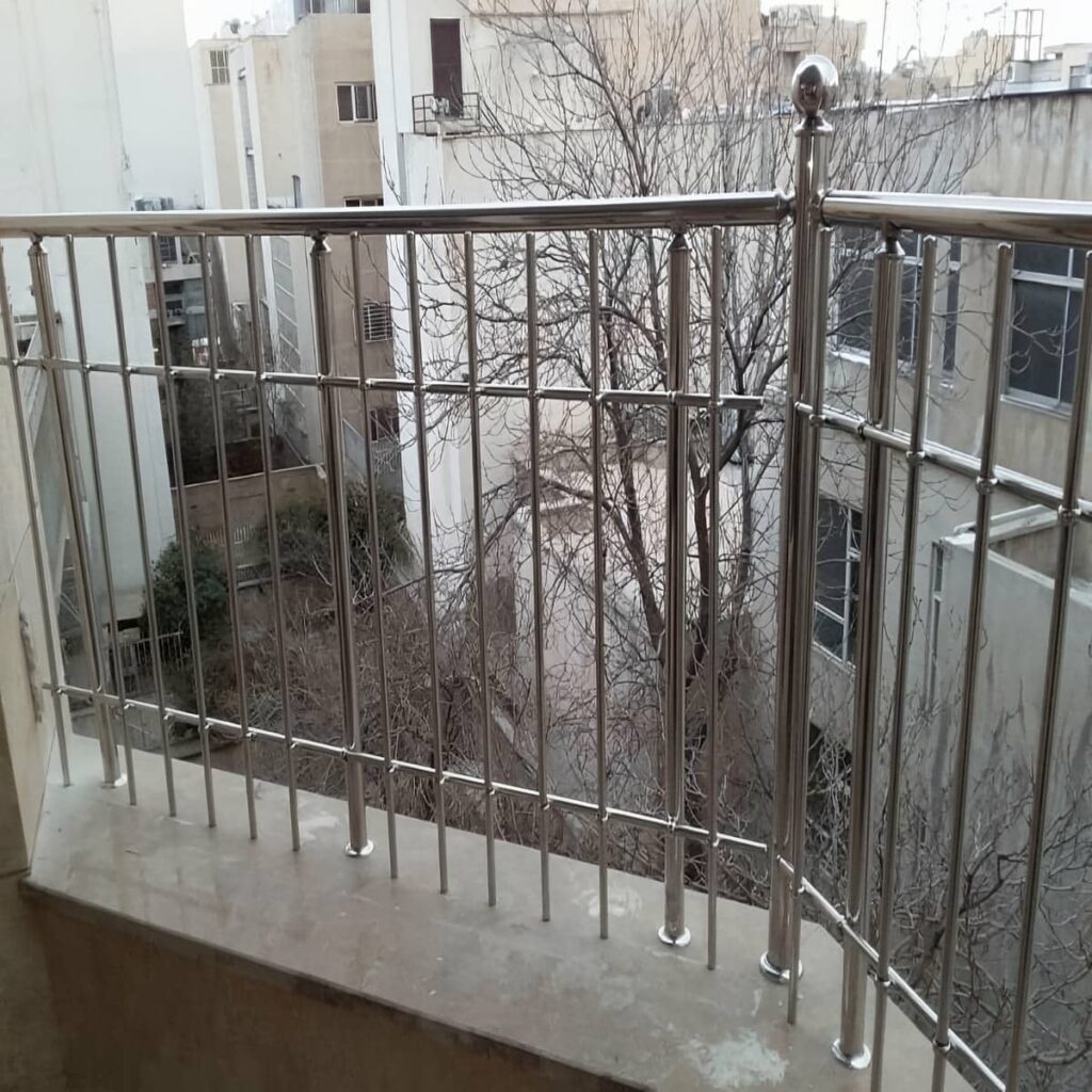 نرده دوبلکس فلزی با پوشش مقاوم