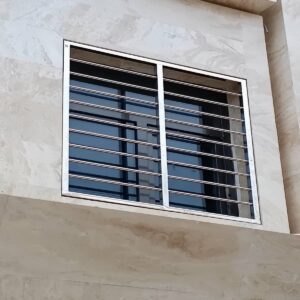 حفاظ پنجره ثابت نمای ساختمان