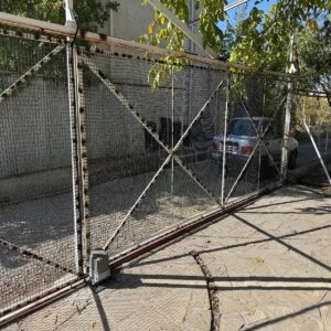 جک درب پارکینگ کم صدا برای ساختمان مسکونی