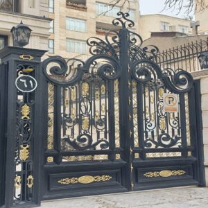 درب آپارتمان فلزی برای دهانه بزرگ