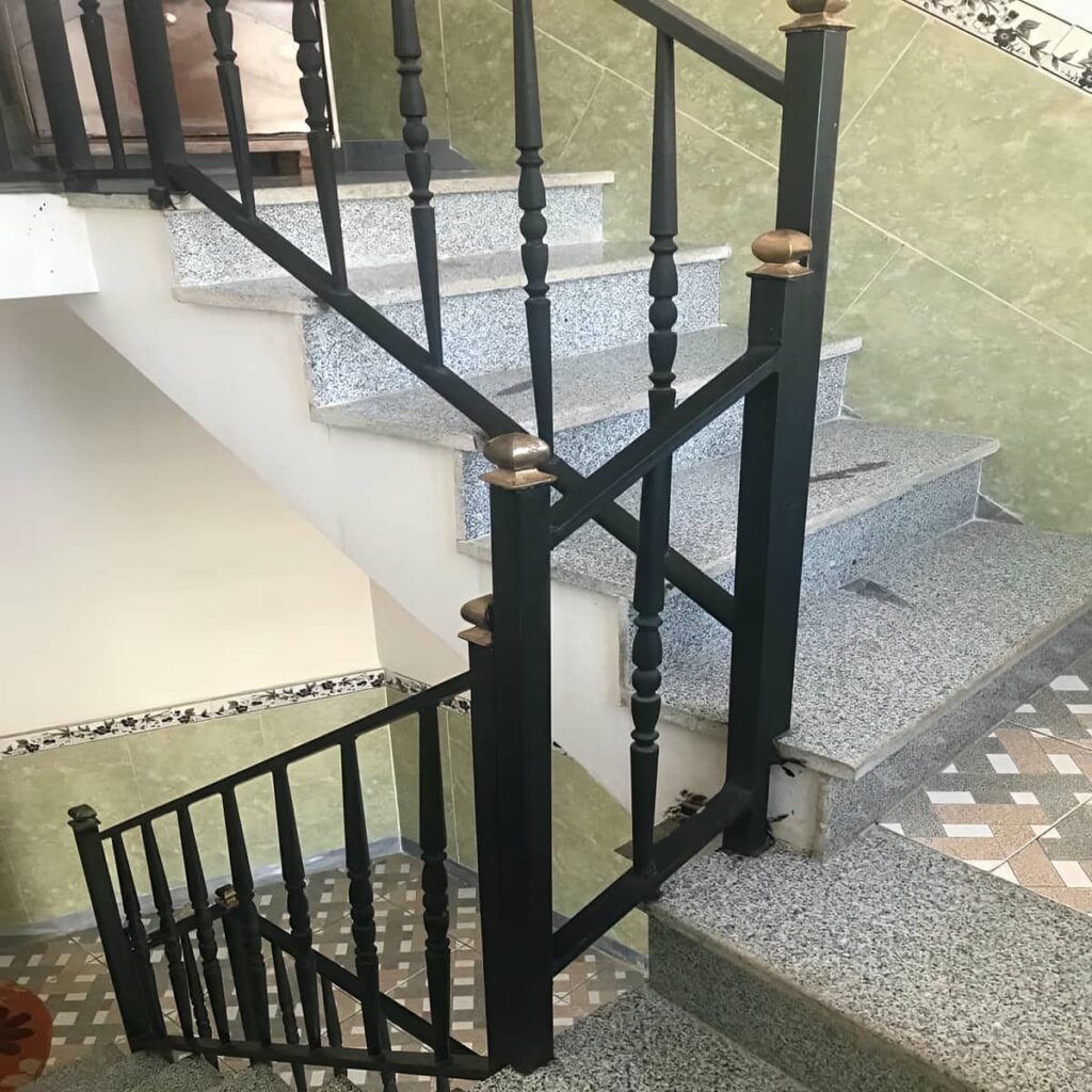 نرده فرفورژه بالکن مدل خارجی مدرن نرده فرفورژه بالکن مدل خارجی مدرن