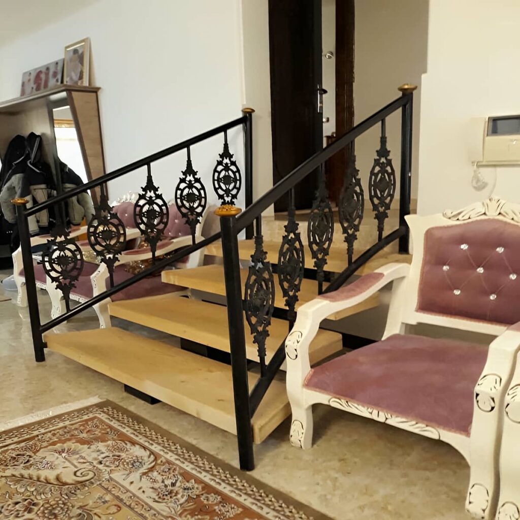 نرده فرفورژه راه پله ساختمان مسکونی نرده فرفورژه راه پله ساختمان مسکونی