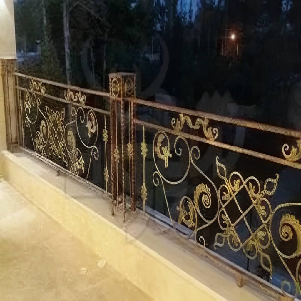 نرده بالکن آپارتمان مدل سفارشی