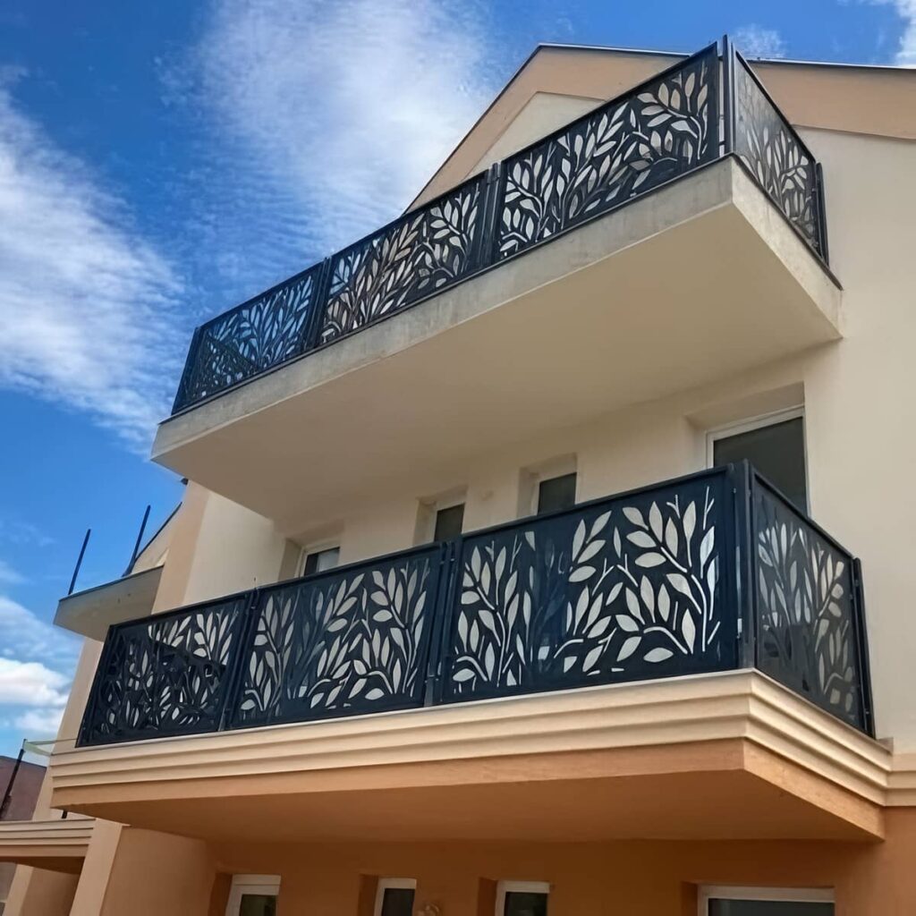 نرده بالکن ویلایی فضای تراس