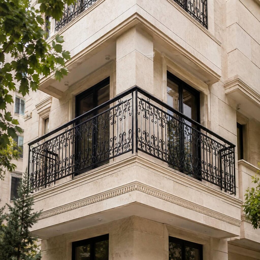 نرده بالکن استیل با پوشش براق در تراس