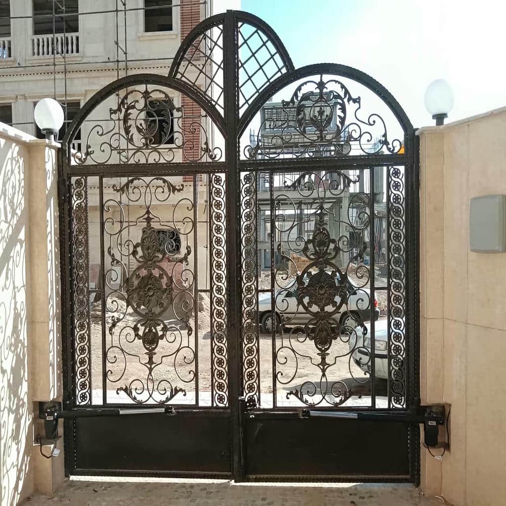 مرکز تخصصی عرضه و اجرای جک درب پارکینگ در سنندج و حومه