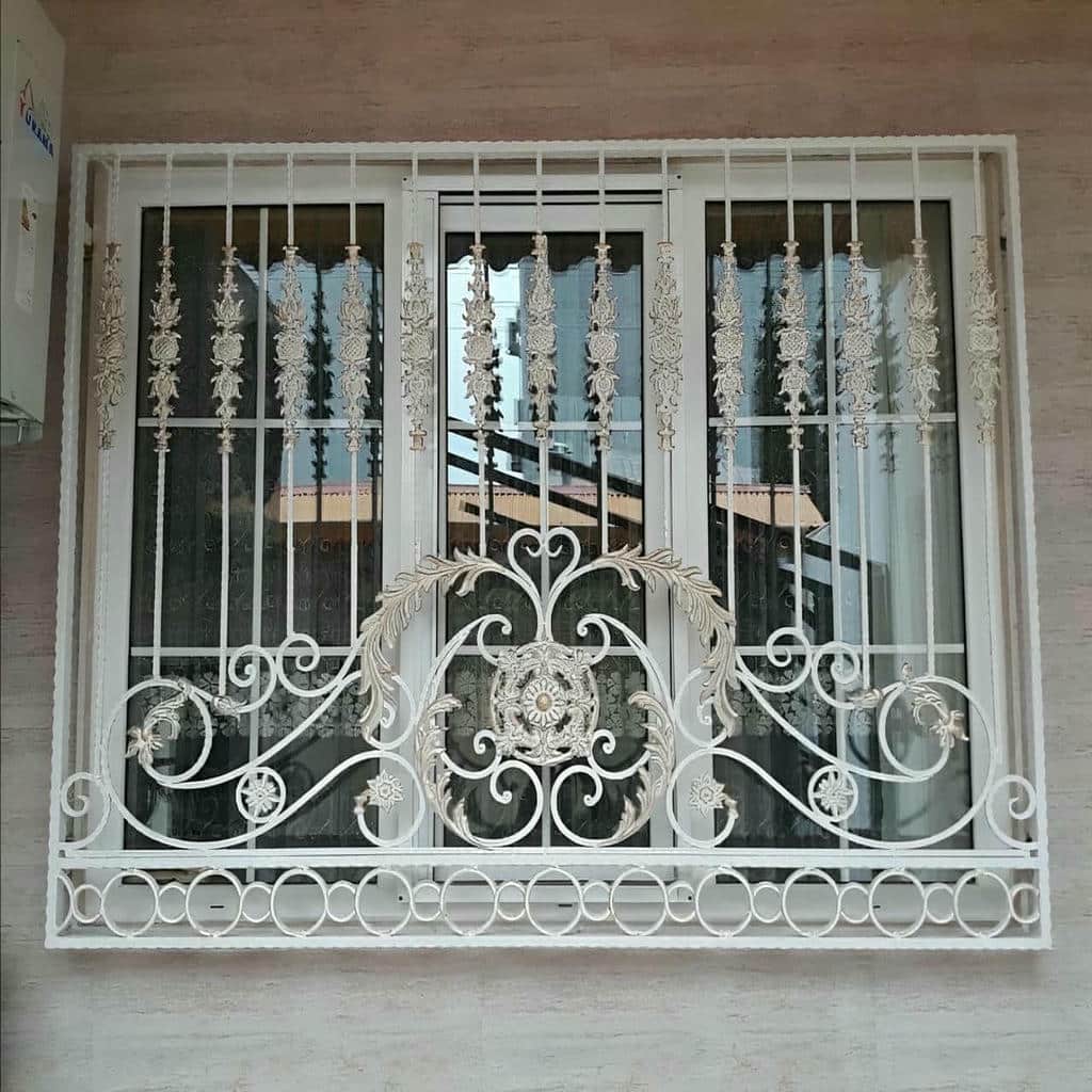 حفاظ پنجره سفید ساده نمای سنگی استان بوشهر