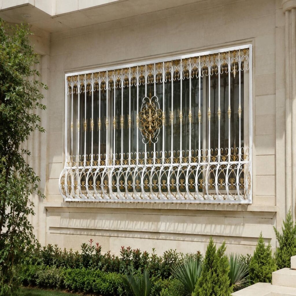 حفاظ پنجره فرفورژه مشکی نمای سنگی شهرکرد