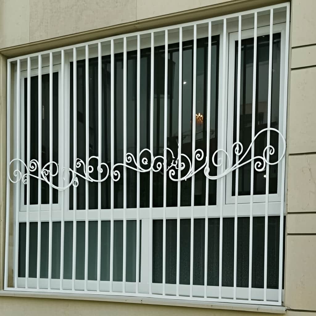 حفاظ پنجره فریم دار نمای استان اصفهان