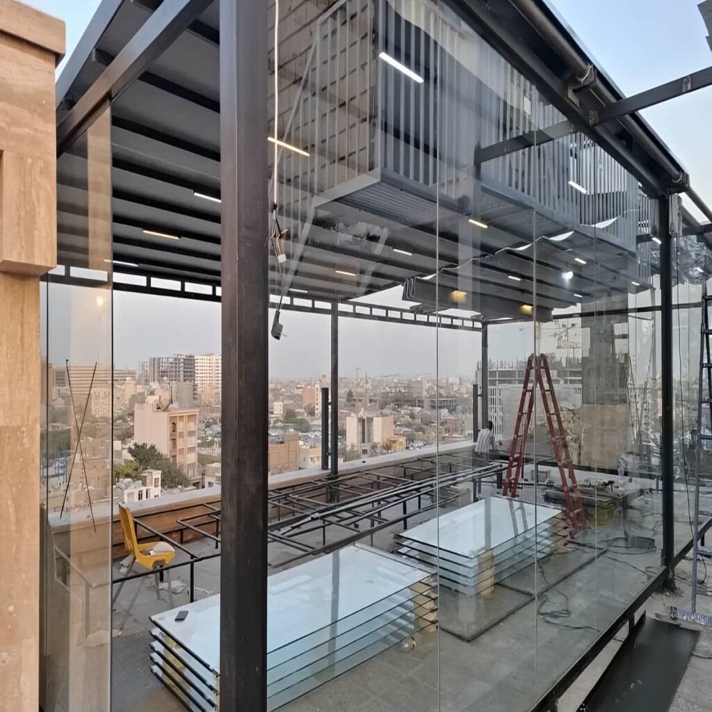 سایبان برقی نصب حرفه ای روی تراس استان تهران