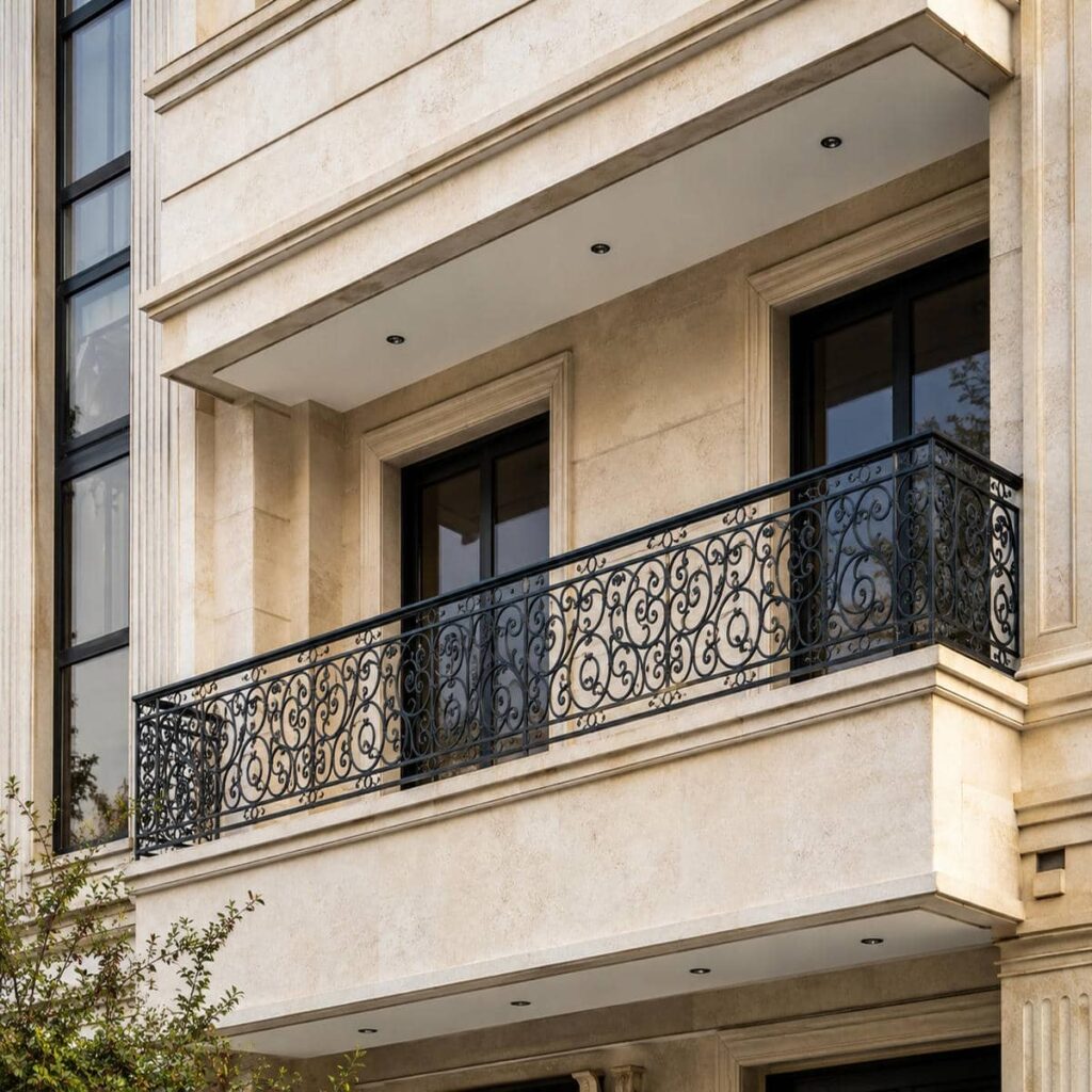 نرده بالکن فلزی با پوشش سطح یکدست