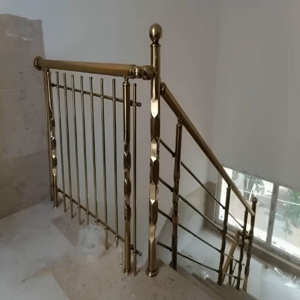 نرده راه پله استیل براق در استان خوزستان
