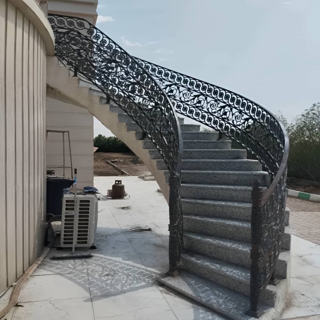 نرده پله مدرن ساختمان در استان قزوین