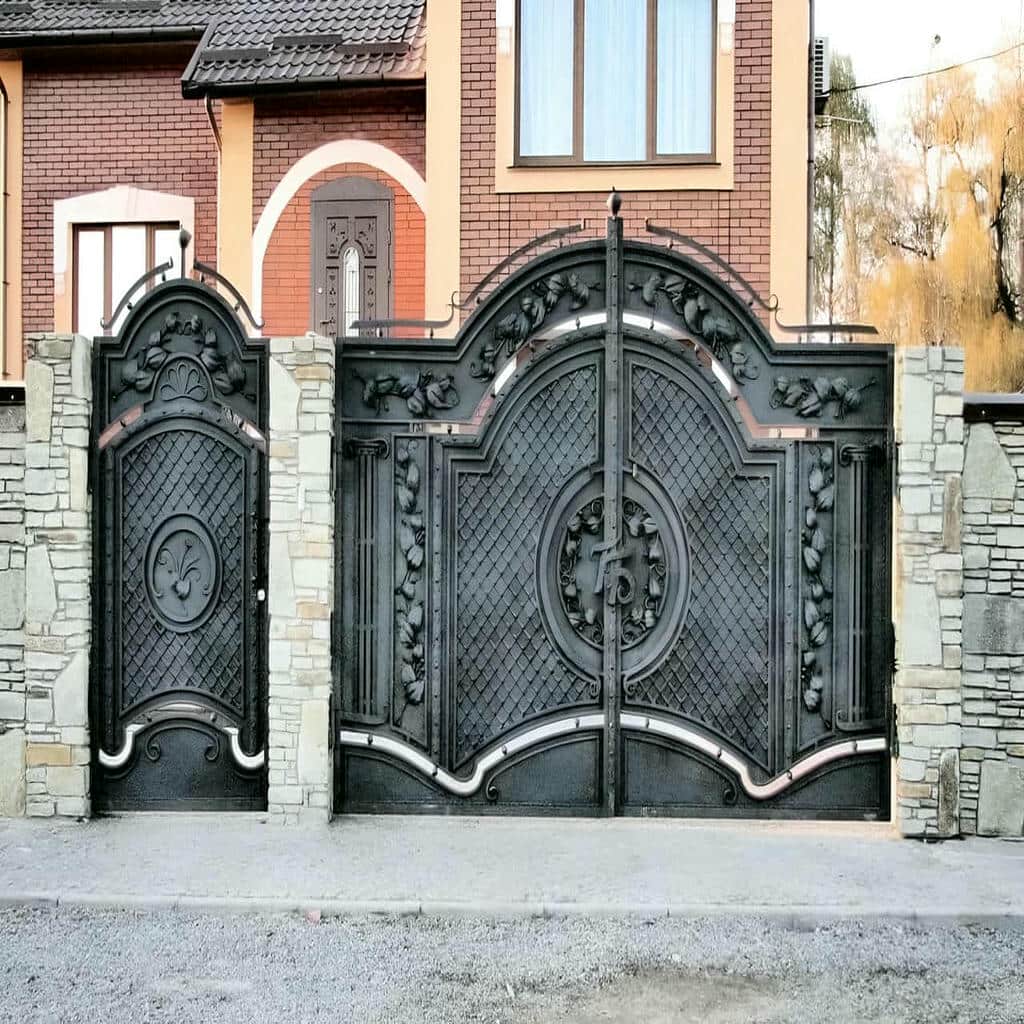 نصب درب حیاط مدرن ساختمان در کرج