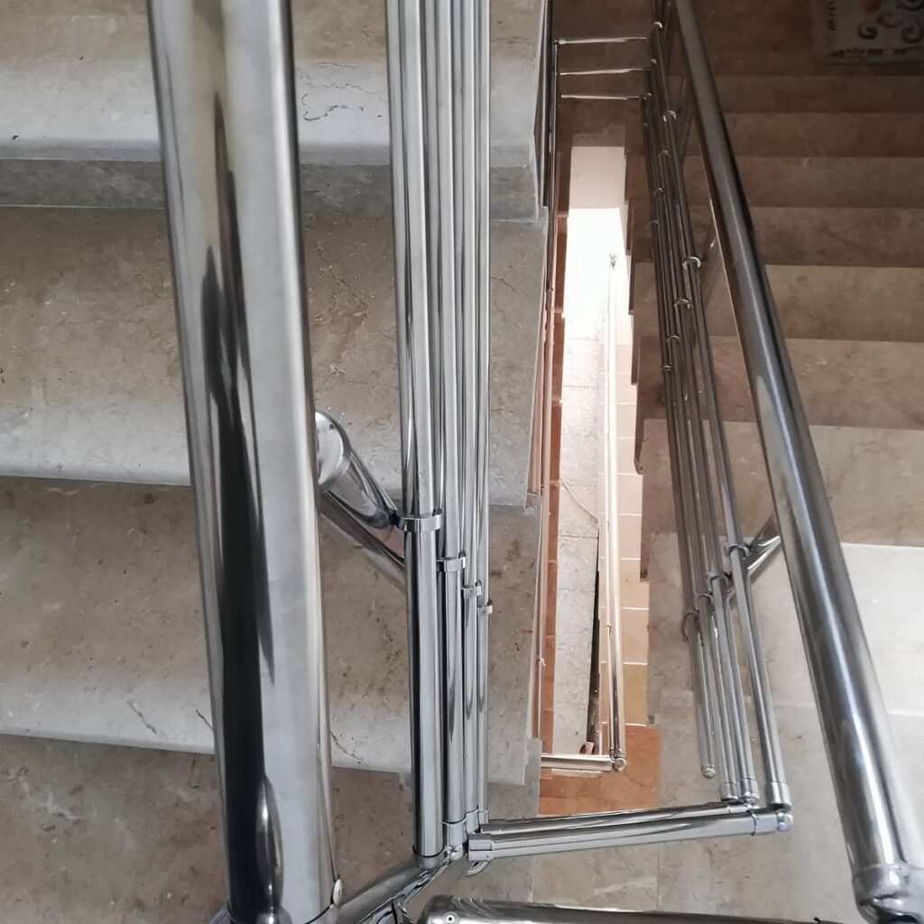 هندریل استیل ورودی ساختمان در استان فارس