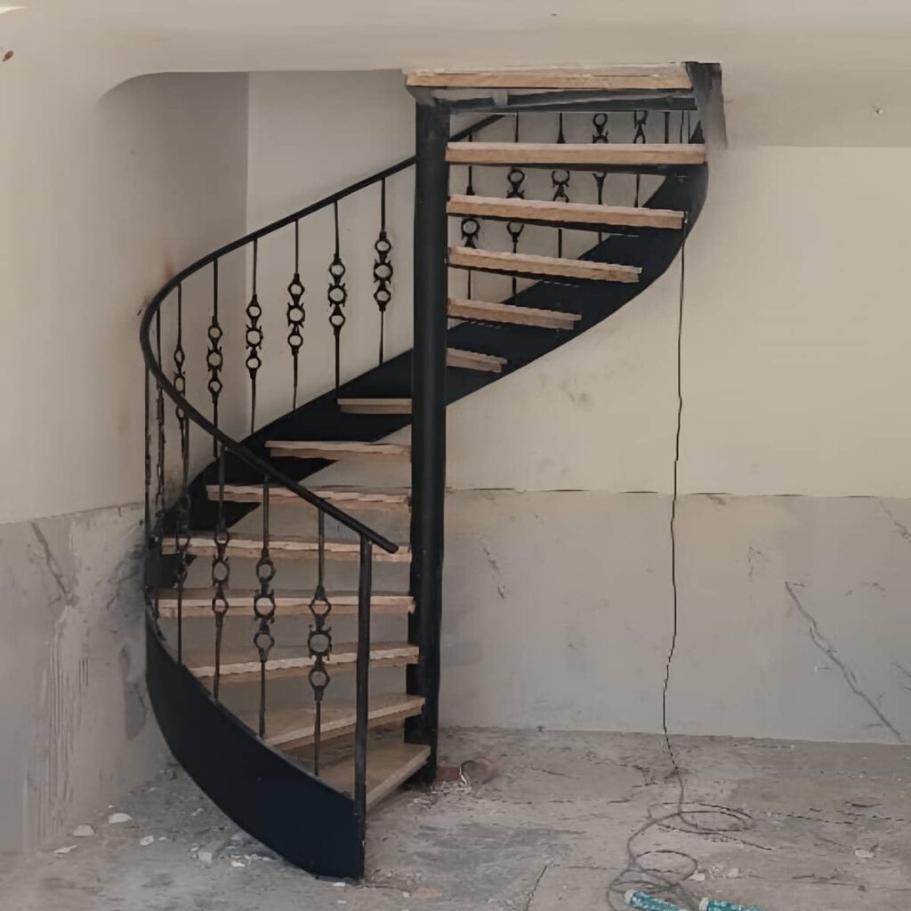 هندریل پله در استان زنجان برای مسیر داخلی