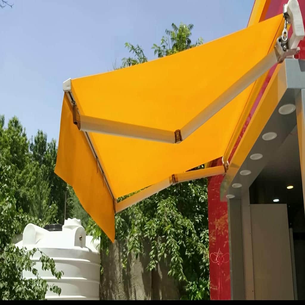 پوشش متحرک طوسی با سازه فلزی
