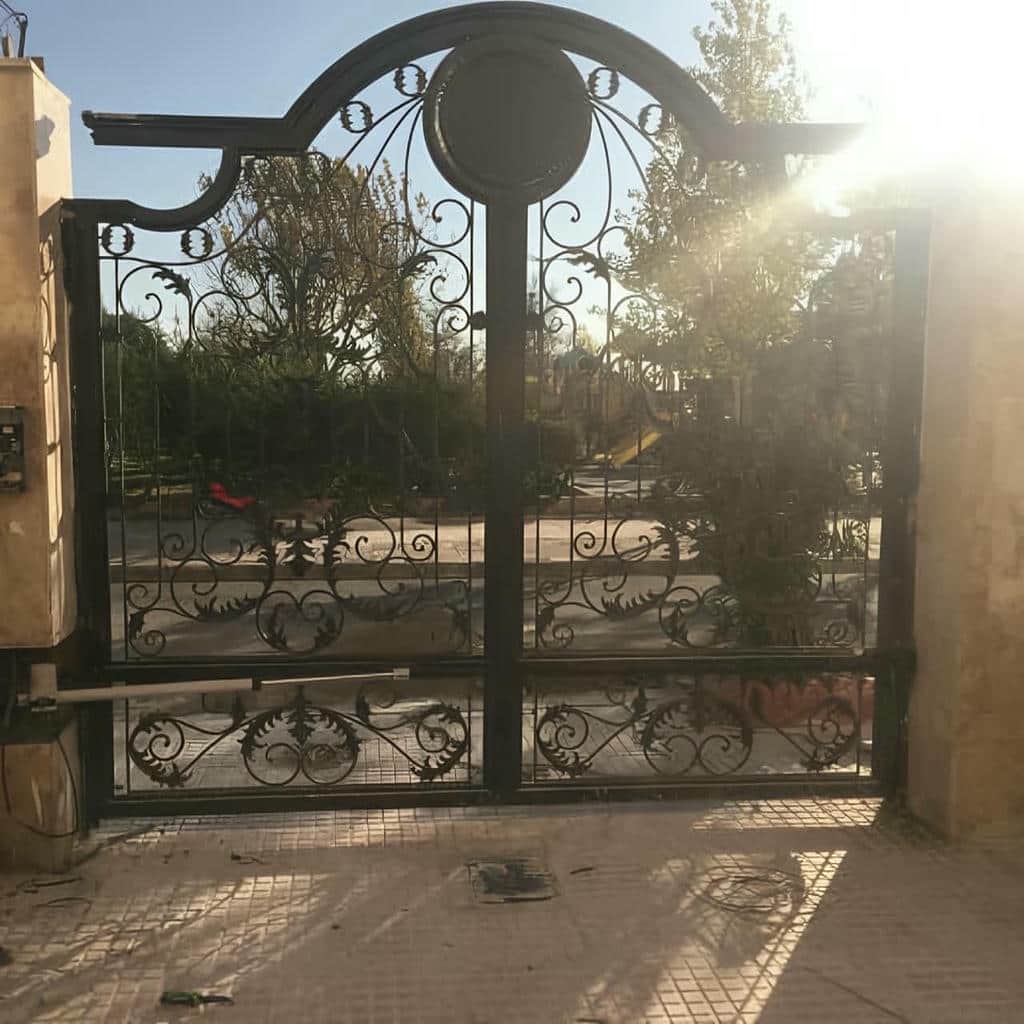 چشمی ایمنی سامانه درب اتوماتیک پارکینگ