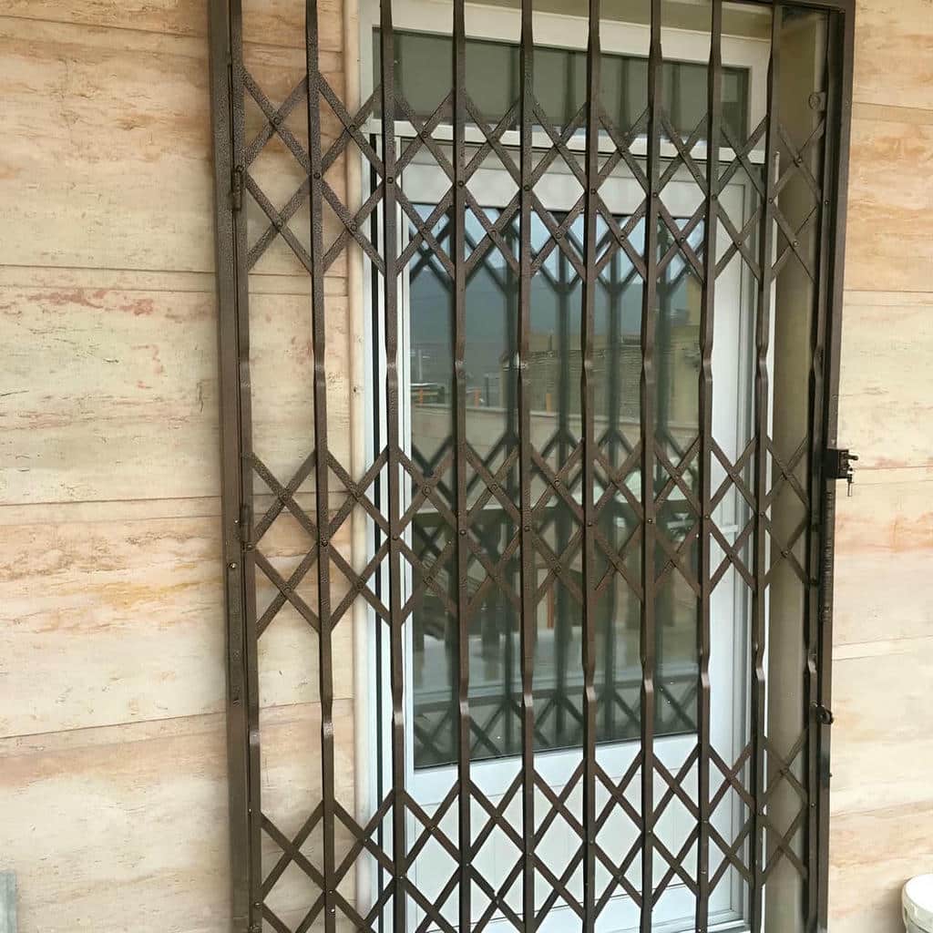 گارد آکاردئونی با ریل فلزی و قفل مقاوم